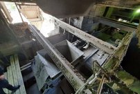 В Нововятске рабочий завода упал в проем для строительного мусора и получил серьезные травмы