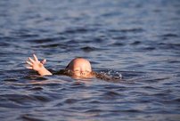 "Дети тонут совсем не так, как думает большинство людей": В МЧС сообщили о 6 утонувших подростках за лето 2021