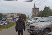 В Кирове мужчина лишился денег, поверив цыганке на остановке