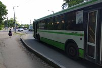 1 июня в Кирове изменят маршрут одного из автобусов и перекроют улицу