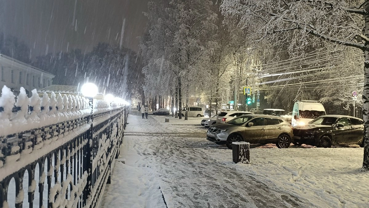 Гололед, ледяной дождь и ветер: МЧС выпустило экстренное предупреждение для жителей Кировской области