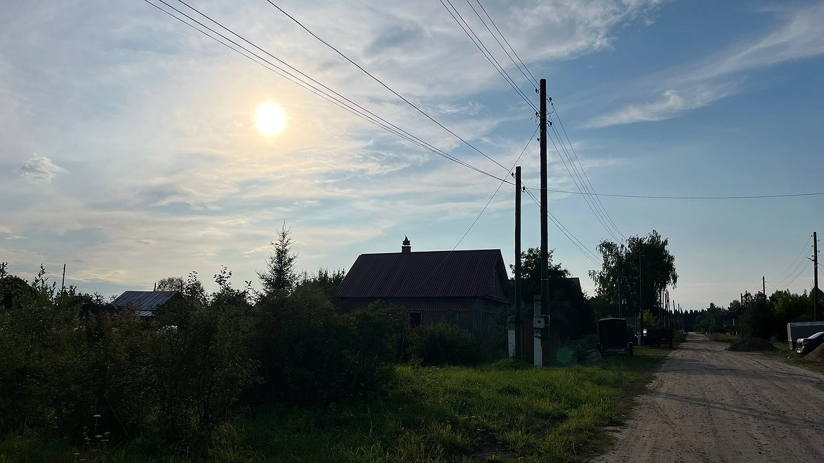 Переехали жить в деревню и только через год поняли, почему люди там больше не живут хозяйством