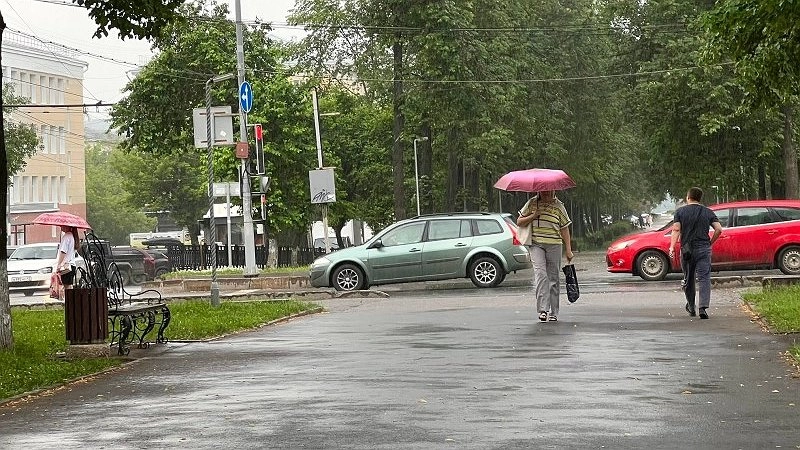 Холодный фронт резко настиг Кировскую область: как изменится температура