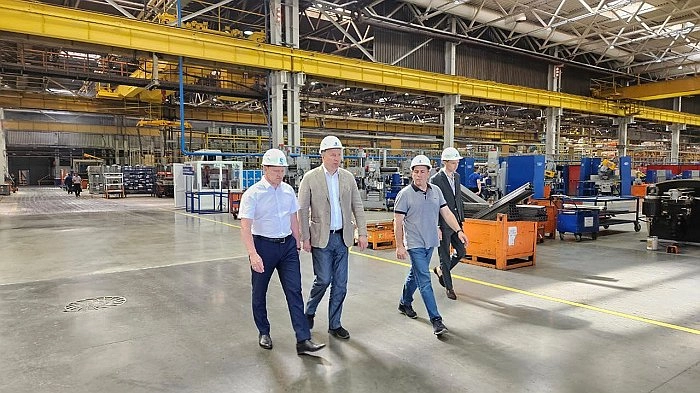 В Кирове власти обновят свыше 100 автобусов