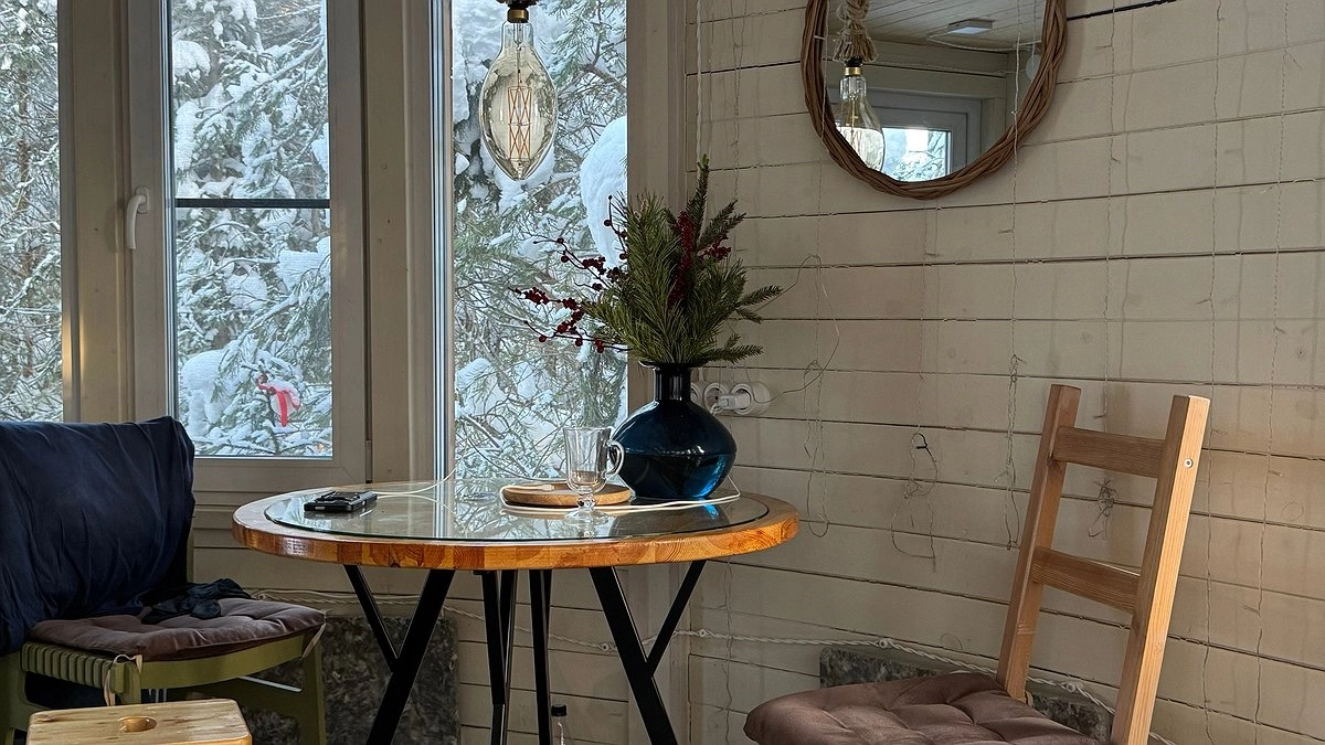 Никогда не убирайте этот предмет со стола – он сохраняет достаток в доме: совет бабушки, который работает