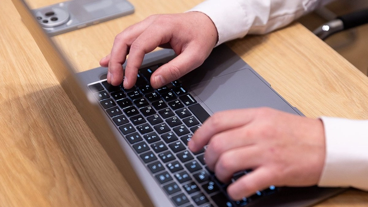 Премии, налоги и смена пароля:  на какие письма мошенников попадаются кировчане