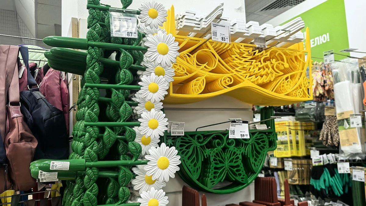 Зашла в «Фикс Прайс» за прихватками, а вышла с неожиданным набором. Показываю, как обновить дом за 1000 рублей