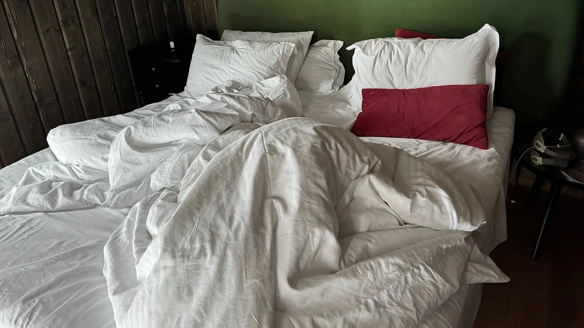 Нужно ли гладить постельное белье?  Запомните это раз и на всю жизнь - версии ученых