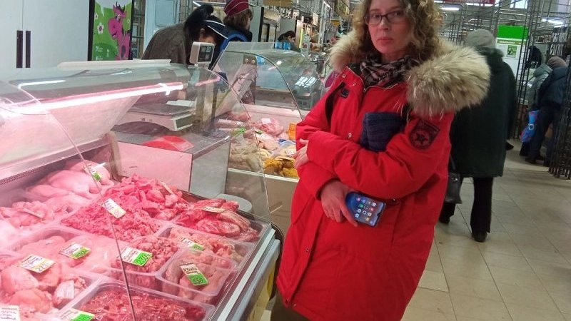 Главная картинка новости: Мясо с опасными  листериями нашли в кировских полуфабрикатах