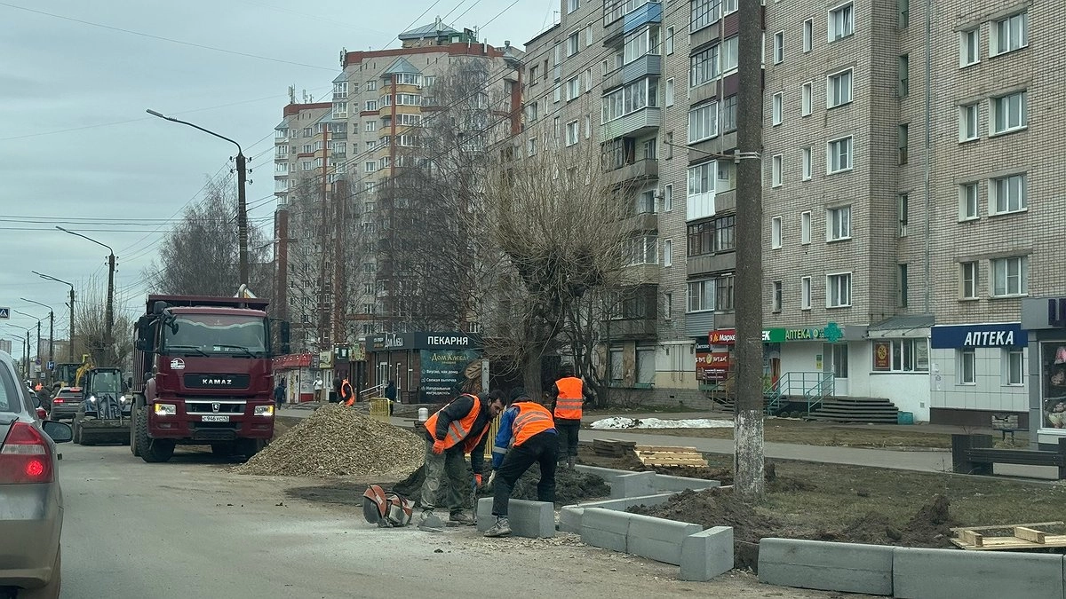 Одну из улиц в Кирове перекроют на три недели из-за раскопок