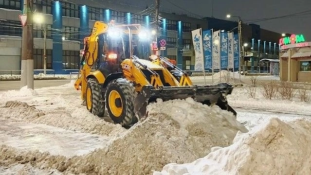 В Кирове в ближайшие дни вывезут снег с 31 участка улиц