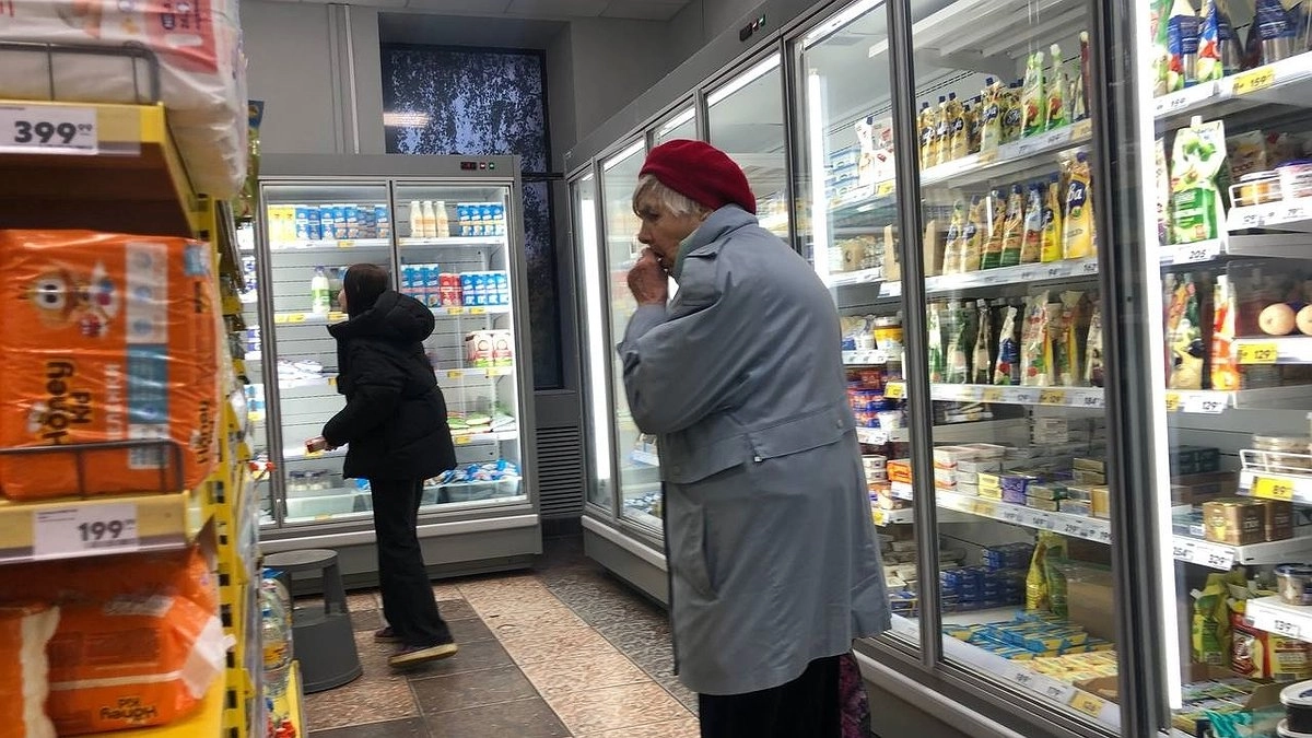 Никогда не беру в магазине резаный сыр и колбасу: продукты с подвохом — посоветовала знакомая, бывшая сотрудница "Пятерочки"