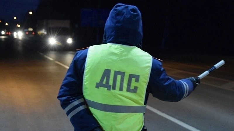 В Кирове и районах области инспекторы активизировали массовые проверки водителей