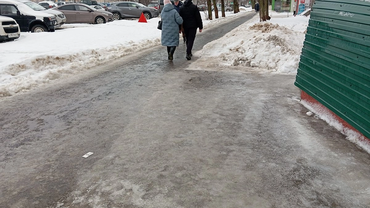 В Кировской области подготовили 170 тысяч тонн реагентов для борьбы с гололедицей