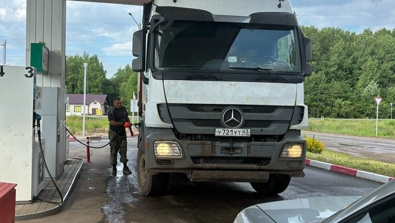 Сколько стоит бензин в Кирове: итоги мониторинга за неделю