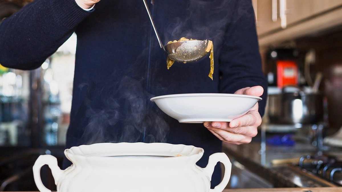 Забудьте о пенке при варке мяса: запомните 4 простых правила, чтобы она не появлялась - не допускайте ошибок