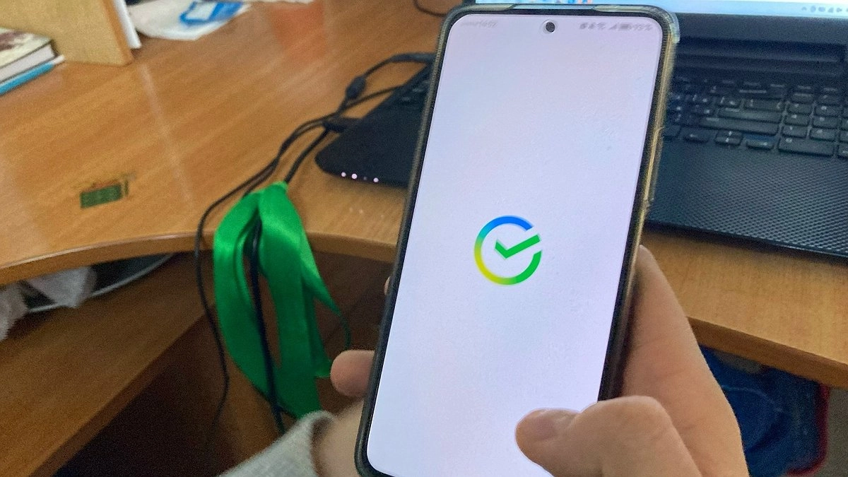 Банки в России начали уточнять родственную связь клиентов при крупных переводах