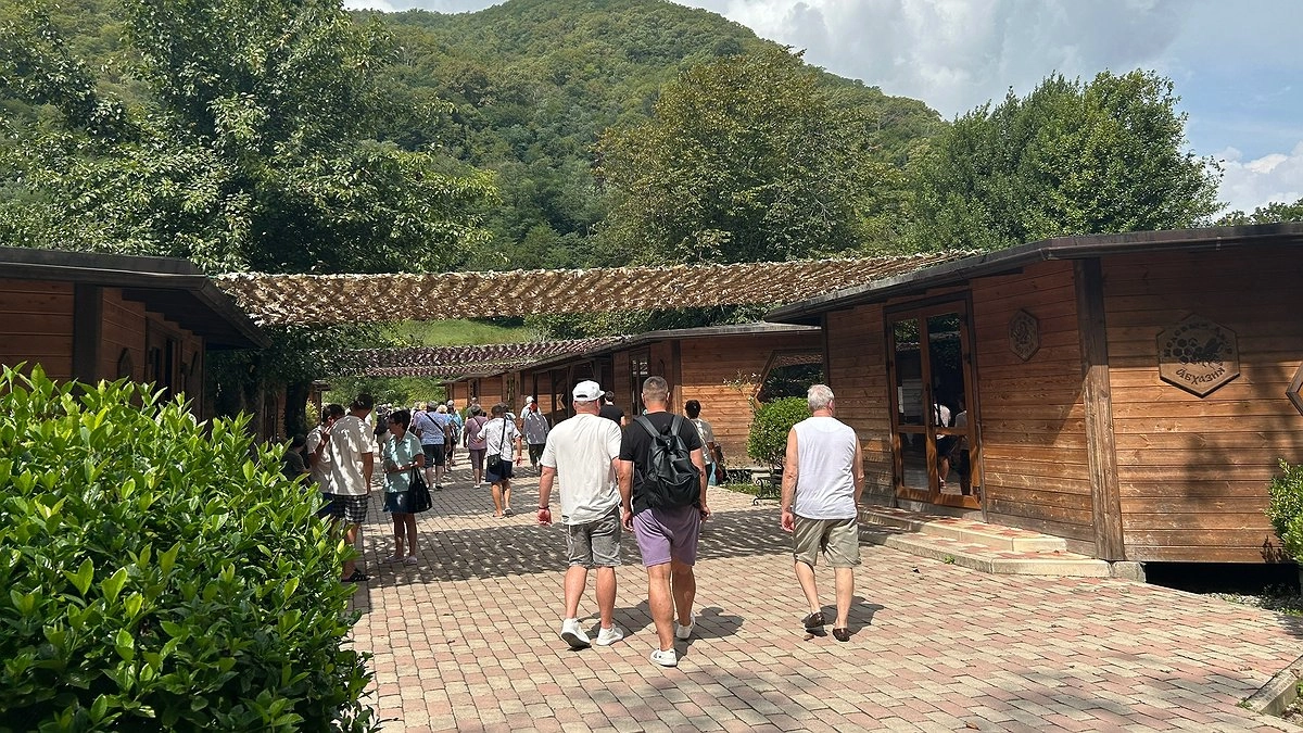 Главная картинка новости: Как сейчас относятся к русским в Турции: узнал лично всю правду о нас от местных жителей - вот что говорят