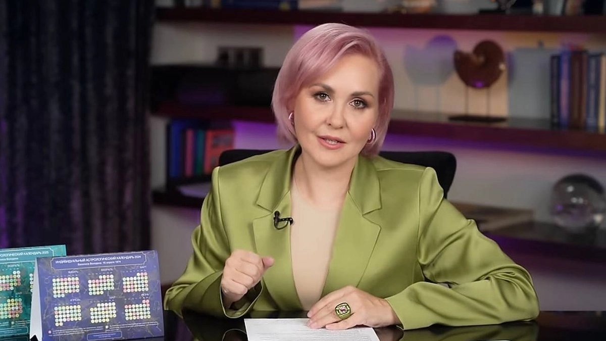 Главная картинка новости: 4 знака Зодиака ждет невероятный успех во второй половине лета: астропрогноз Василисы Володиной