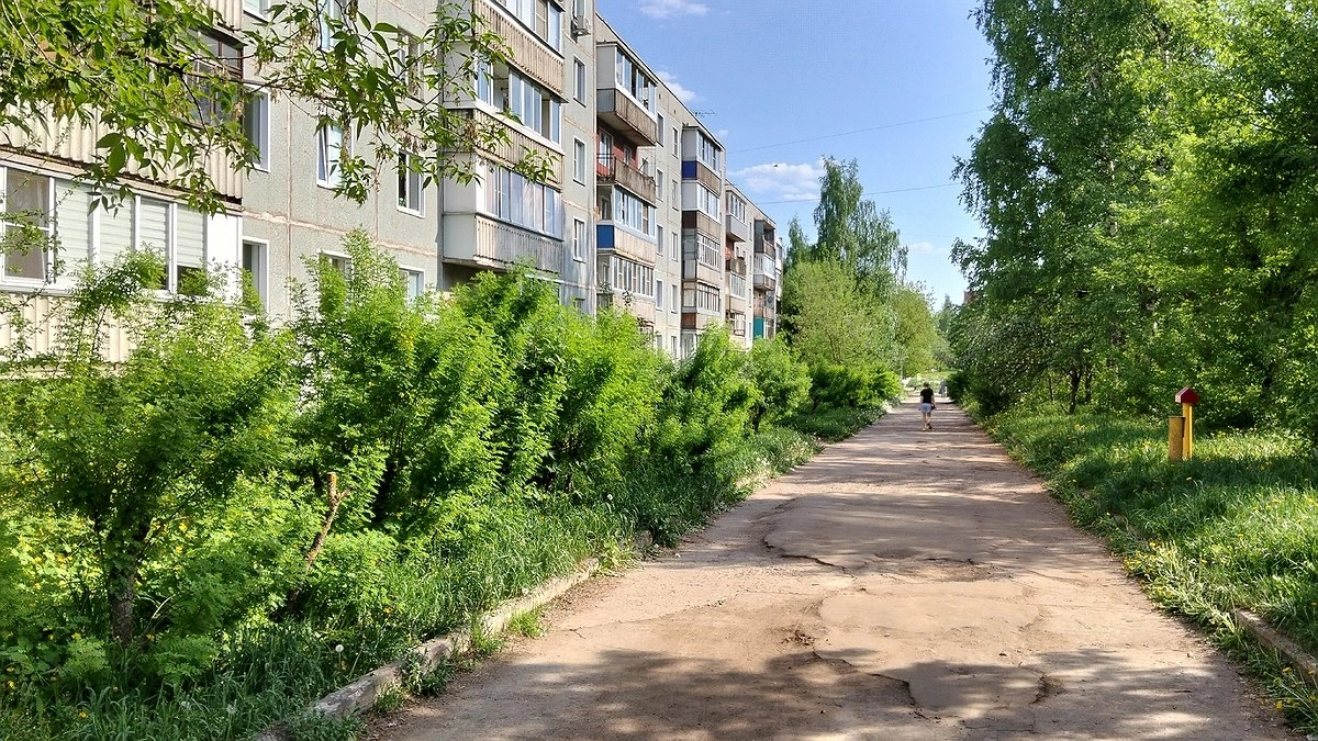 Москва, Сибирь, юг: где будет +35°C, а где — засуха и ливни? Полный прогноз на лето 2026 (и советы для туристов и дачников)