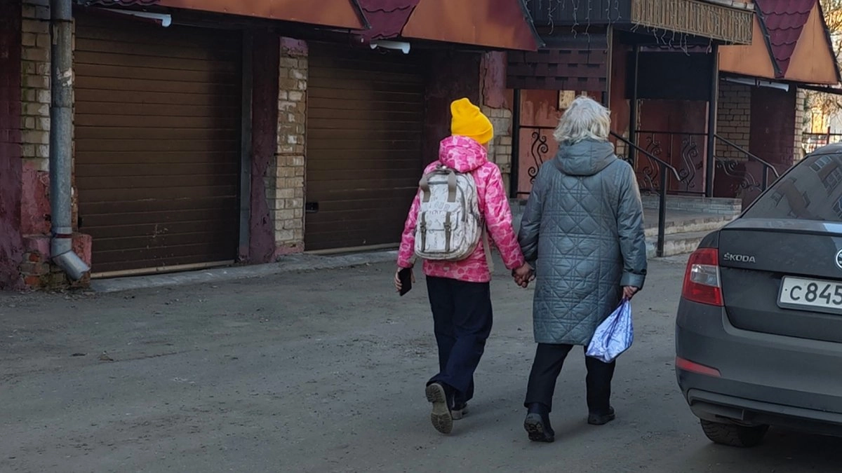 Почему взрослые дети не любят своих родителей — запомните эту мудрую цитату Карла Юнга раз и на всю жизнь