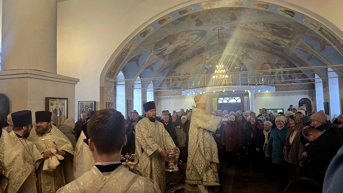 В Киров доставят благодатный огонь из Иерусалима