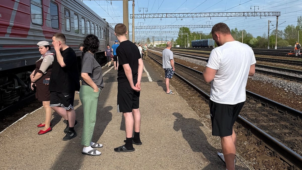 Кировчане не смогут приобрести железнодорожные билеты на юг