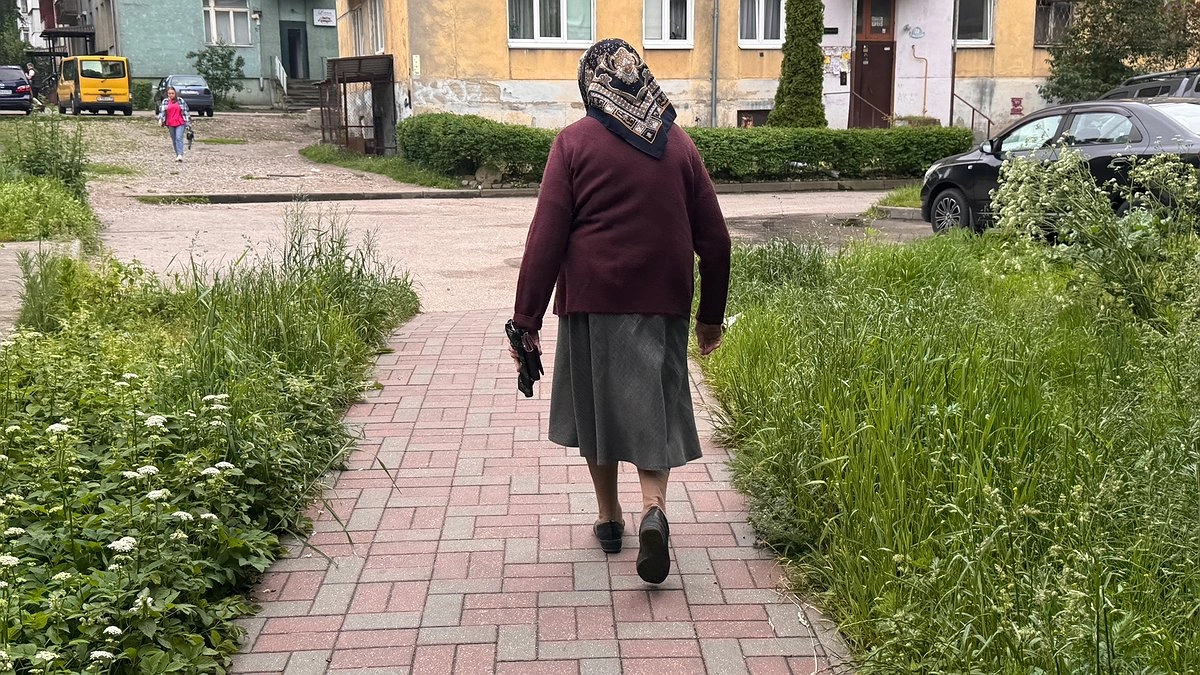 Как родители сами растят неблагодарных детей — и в старости остаются в одиночестве: выводы из мыслей Александры Марининой