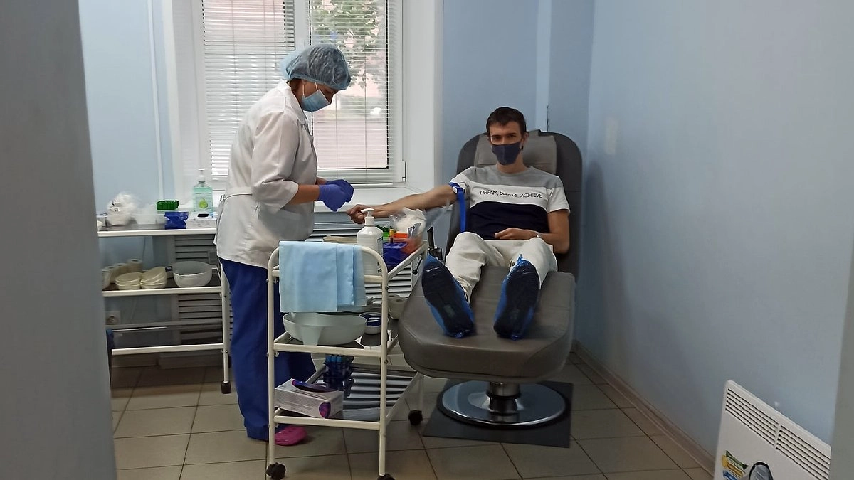 Жители Кирова сплотились и сдают кровь пострадавшим от ракетного удара