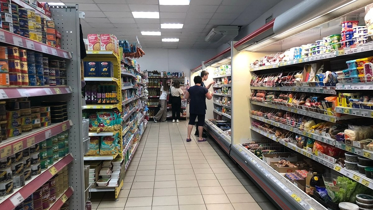 Полторы тонны товара из Китая привезли в Кировскую область