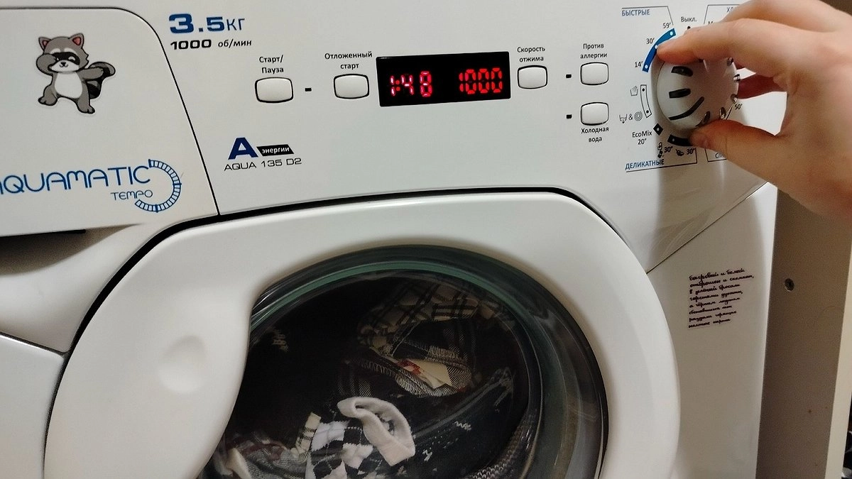 Как одна ошибка при стирке медленно "убивает" вашу стиральную машинку и вещи. Скорость не главное