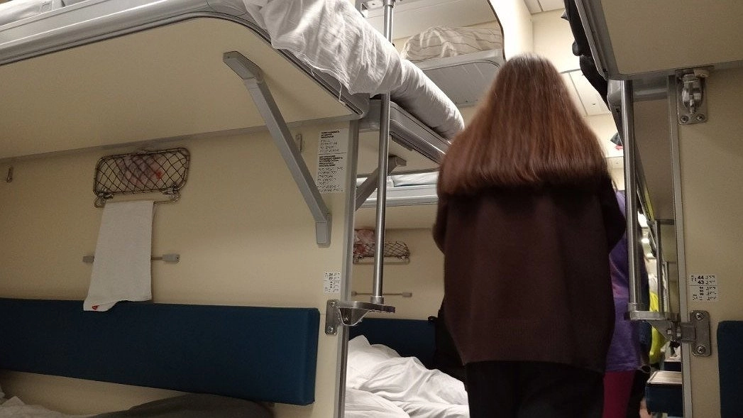 «Мой ребёнок будет спать на вашей нижней полке и точка»: от такой яжматери потерял дар речи весь вагон