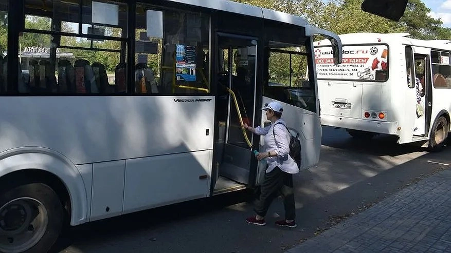 Главная картинка новости: В Кирове ищут перевозчиков на маршруты №19 и 67