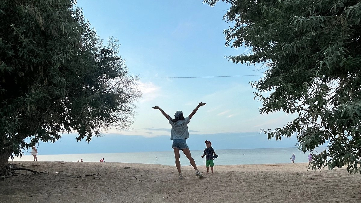 Забыла про Таиланд, нашла его двойника - райский пляж на краю РФ: скоро туда все рванут