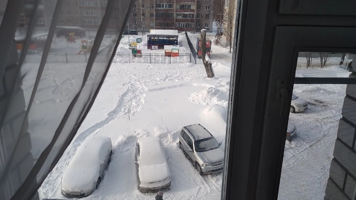 Китайский способ утеплить окна бесплатно: работает лучше любого стеклопакета, тепло даже в -40 С