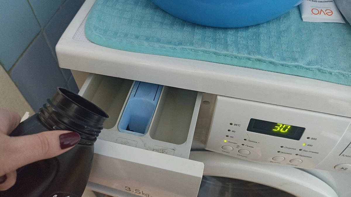 Порошок, капсулы или жидкий гель: что выбрать для идеальной стирки без разводов и лишних трат