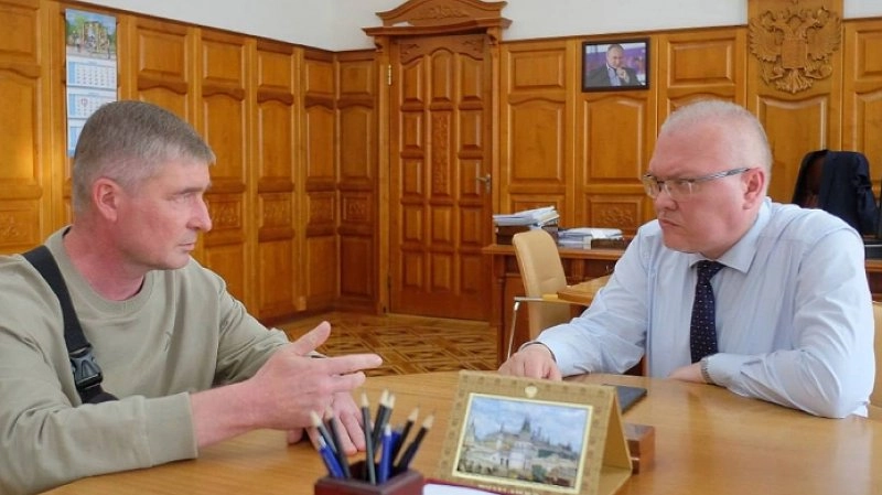 Соколов раскритиковал главу администрации в Чепецке из-за столба