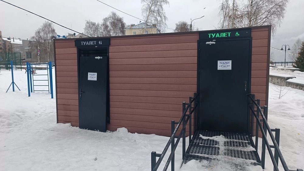 Из-за вандалов на набережной Грина закрыли общественный туалет