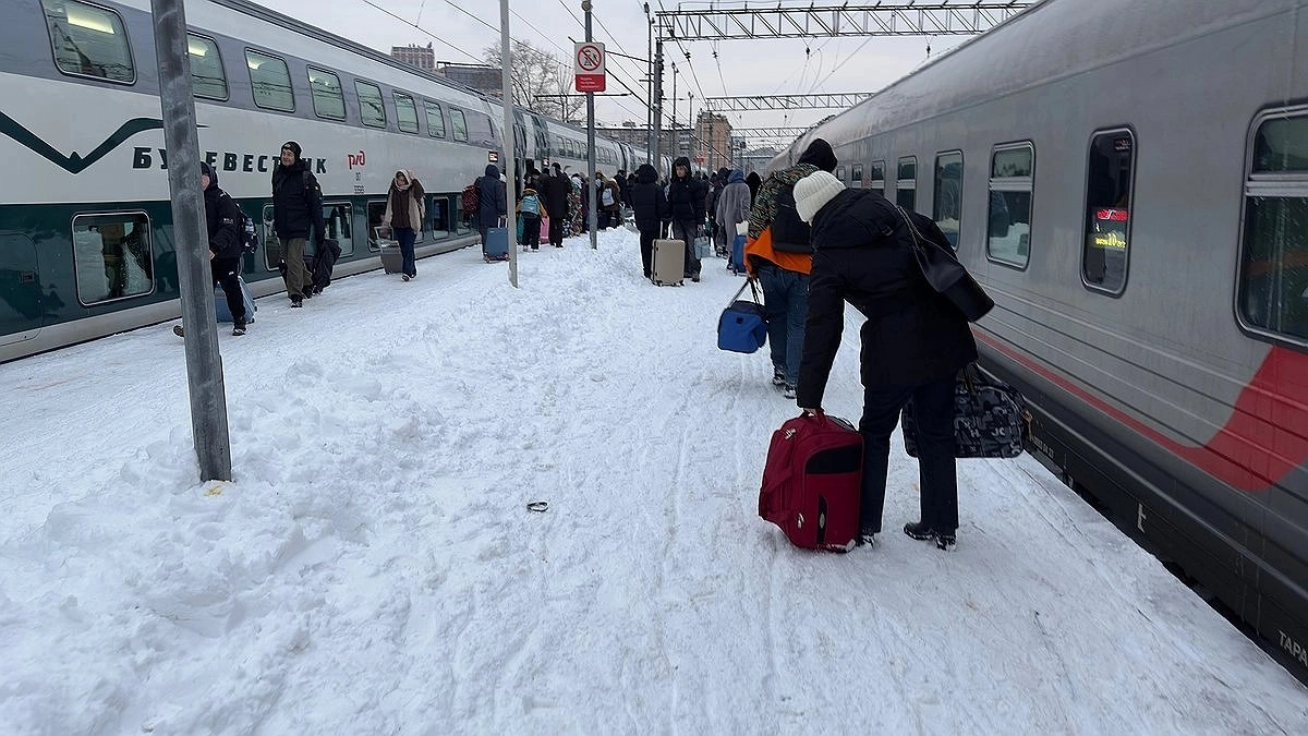 "В этом поезде хамоватые проводницы, драки и воровство": 3 поезда, которые вызывают ужас у пассажиров