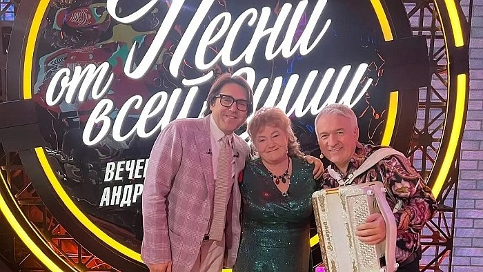 Кировчанка спела вместе с Андреем Малаховым на федеральном канале