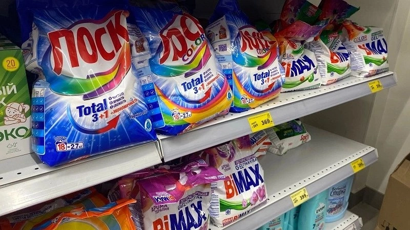 Главная картинка новости: Стоят копейки, а отстирывают лучше элитных: Роскачество выявило 5 самых лучших стиральных порошков