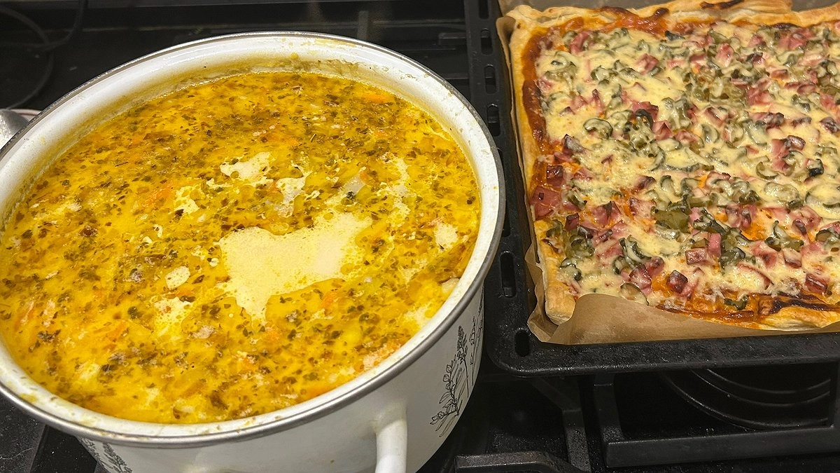 Что делать, если нечаянно пересолили суп, кашу или салат - запомните эти 5 трюков от шеф-повара