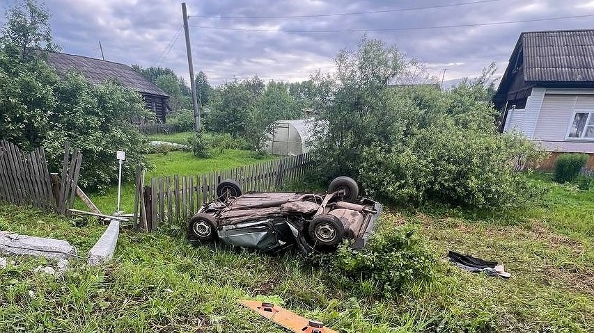 В Кировской области в ДТП с пьяным бесправником пострадали четверо