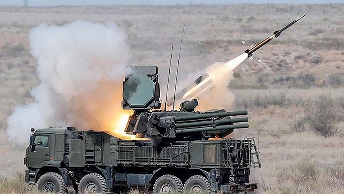 Главная картинка новости: Системы ПВО сбили семь беспилотников над четырьмя регионами России