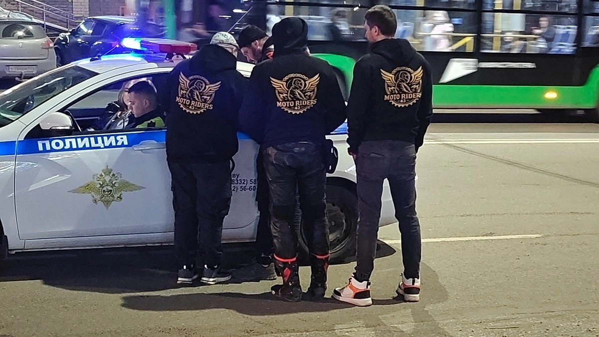 В Кирове насмерть сбили молодого мотоциклиста