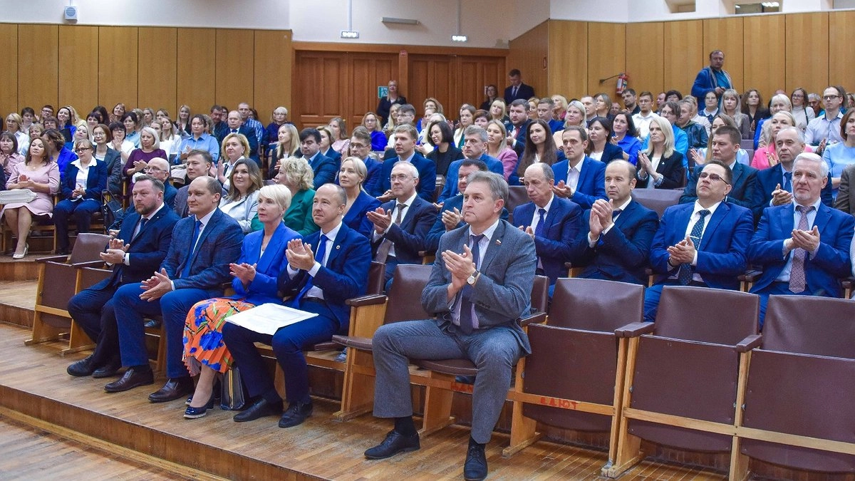 Главная картинка новости: В Кировской области наградили лучших газовиков