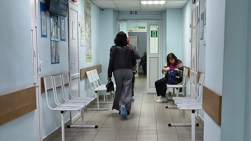 Главная картинка новости: В Кирове изменили график работы больниц и поликлиник в марте