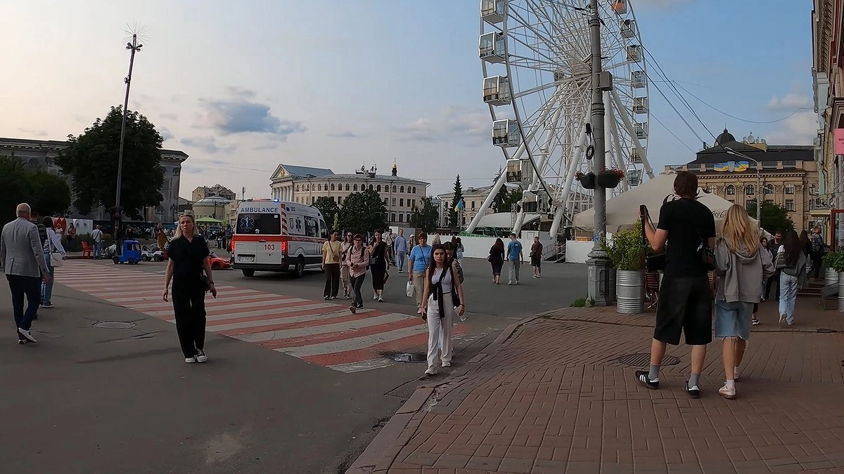 Главная картинка новости: "Живем кайфуя": украинский чиновник сделал парадоксальное заявление о ситуации в стране и назвал срок окончания конфликта