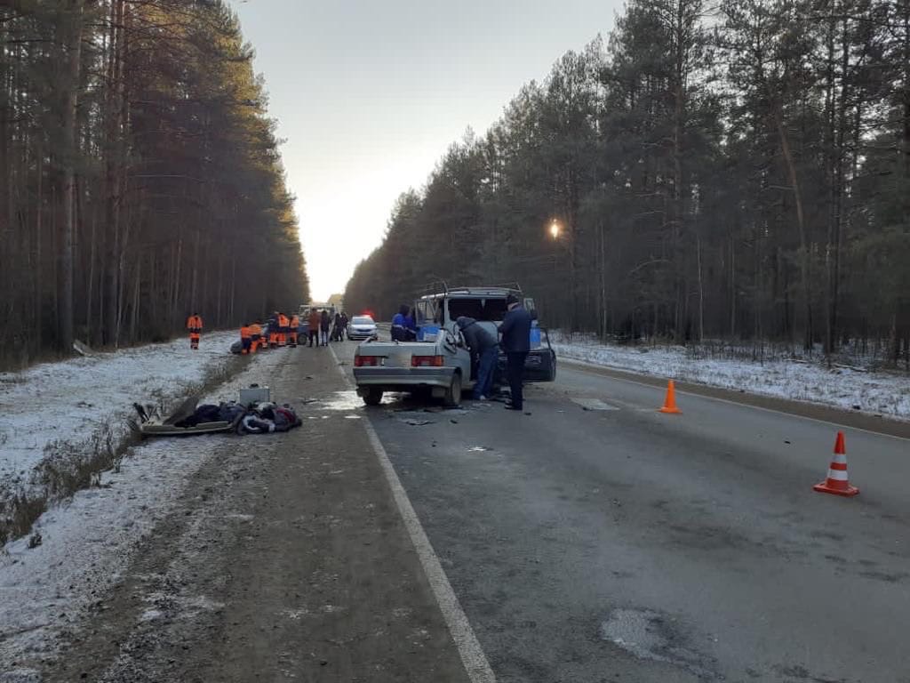 На дороге в Кирово-Чепецком районе погибли два человека - новости Кирова и  Кировской области