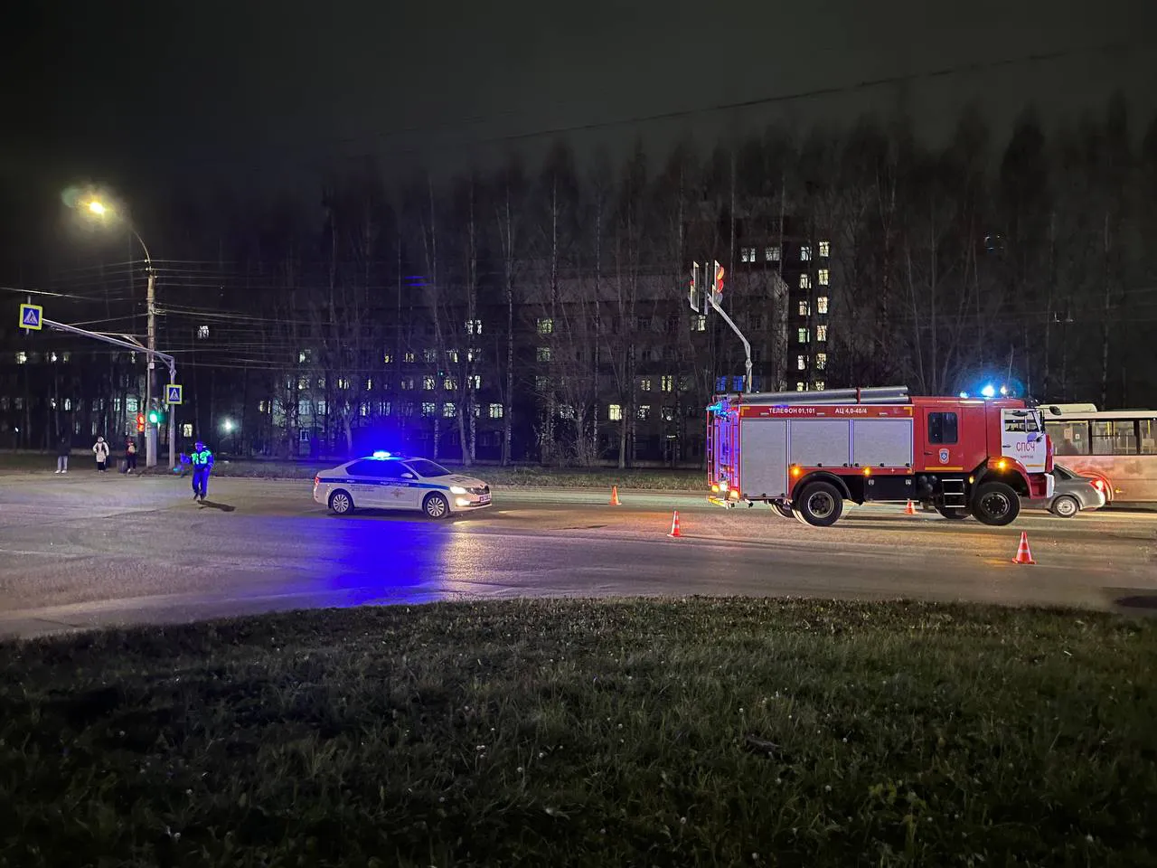 Массовое ДТП на Московской в Кирове: есть погибшие